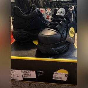 Women’s Buffalo London Platform Sneakers - Black Size 6